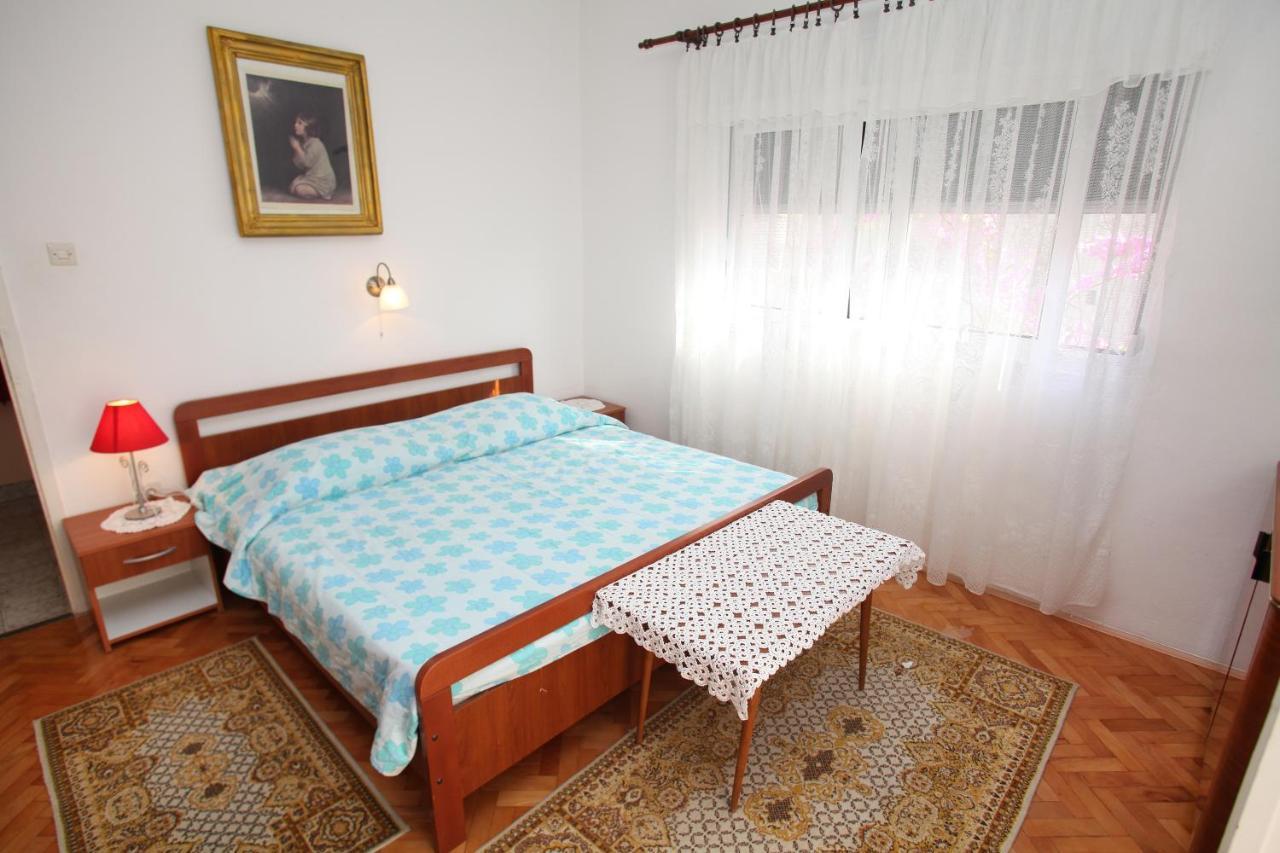 Apartments By The Sea Trogir - 15011 Exterior foto