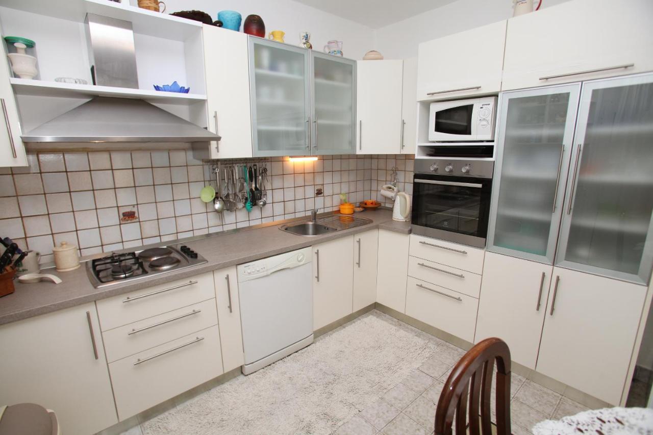 Apartments By The Sea Trogir - 15011 Exterior foto